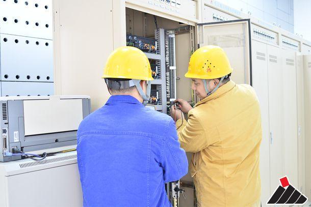 郫县水电厂开展节前集控通讯系统专项检查确保安全生产